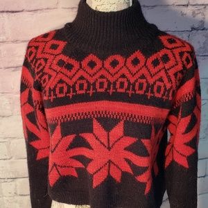 Cropped knitted sweater